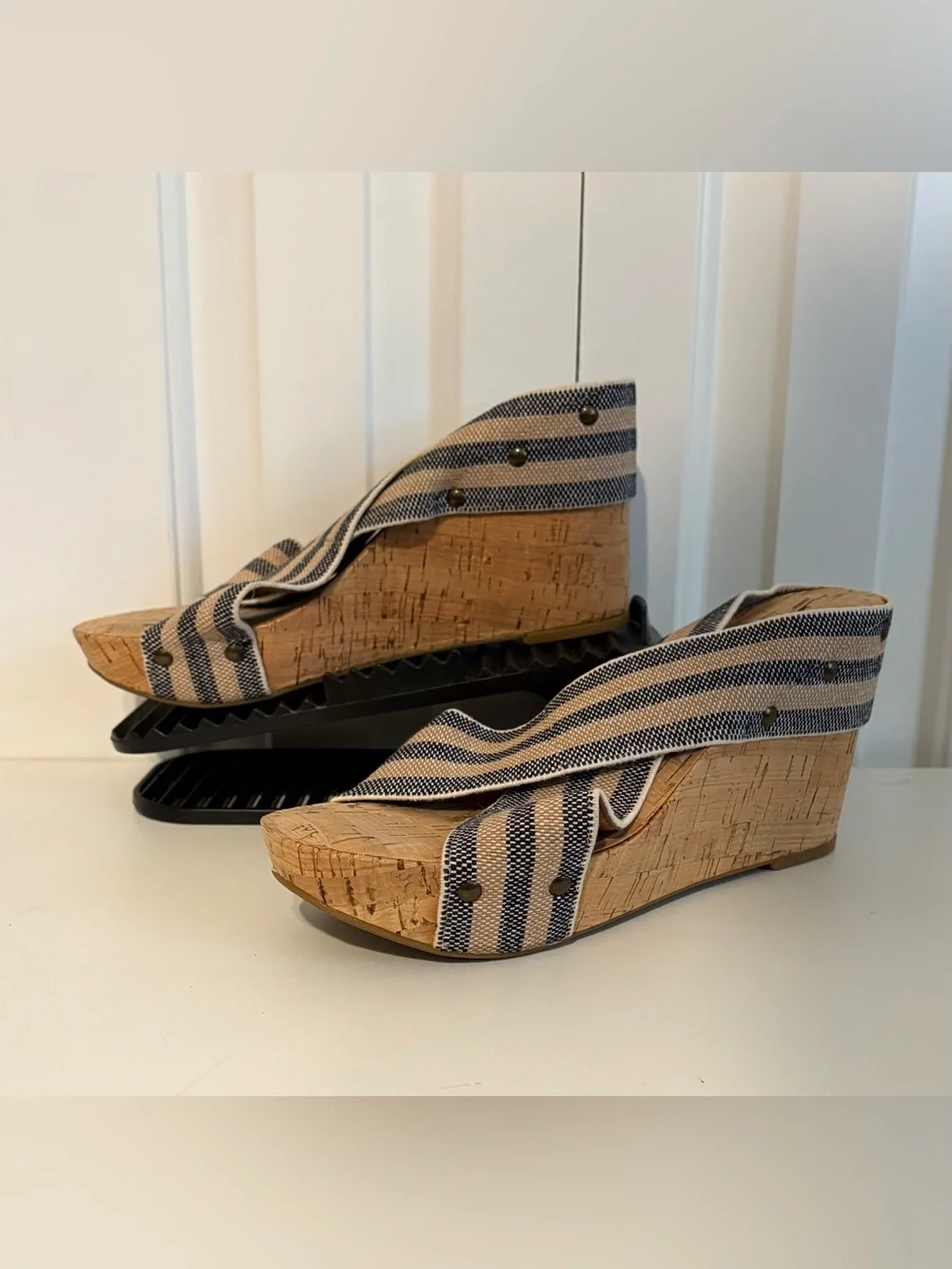 LUCKY BRAND Striped Cork Wedge Slide Sandals - Navy/Tan